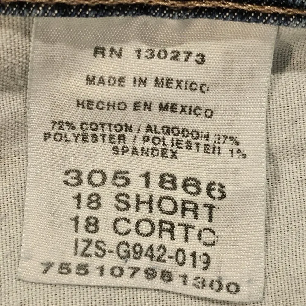 Lee Relaxed Fit at the Waist Mid Rise Jeans Straight Leg Size 18 Short